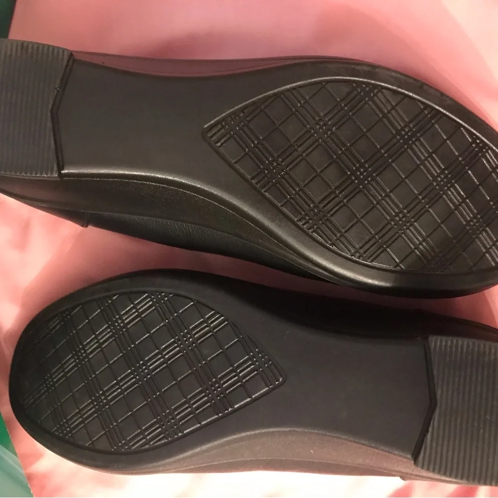 Easy Street Black Comfort Ballet Flats wedges size 8 dress shoes new